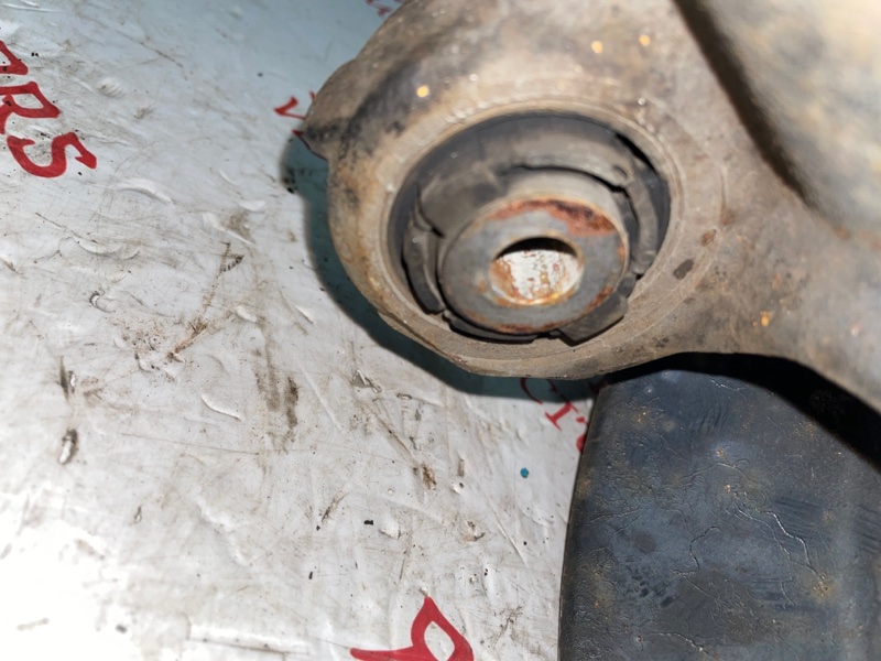 Кулак поворотный, 3000 рублей, Владимир