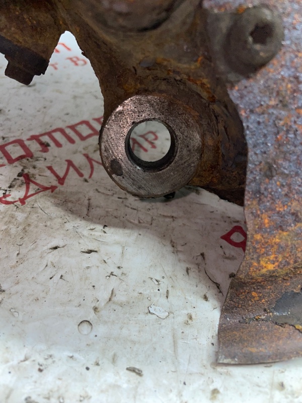 Кулак поворотный, 3500 рублей, Владимир