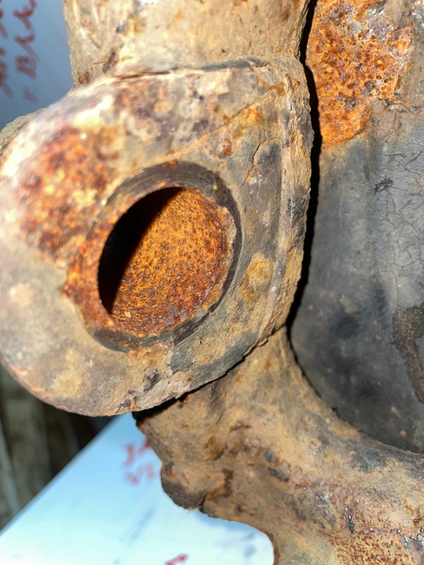 Кулак поворотный, 3500 рублей, Владимир