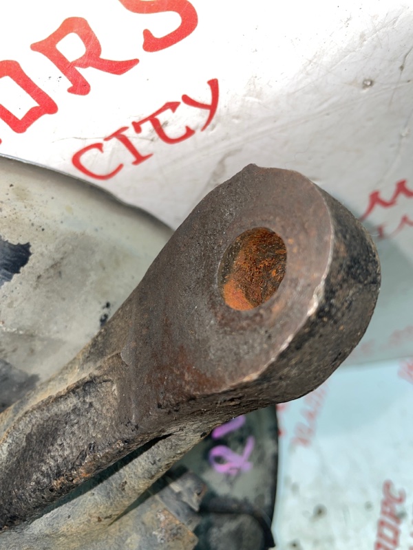 Кулак поворотный, 3000 рублей, Владимир