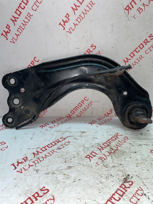 Рычаг подвески нижний, 2000 рублей, Владимир