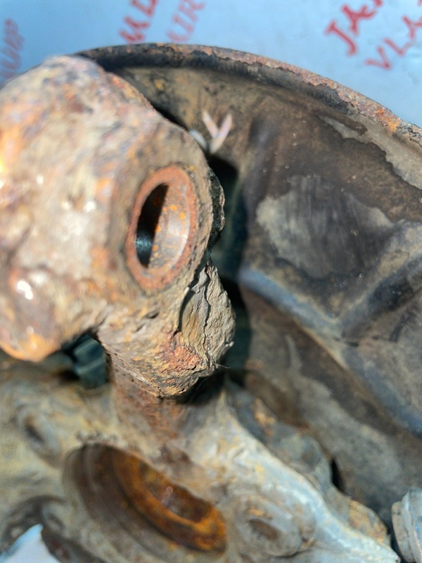 Кулак поворотный, 3000 рублей, Владимир