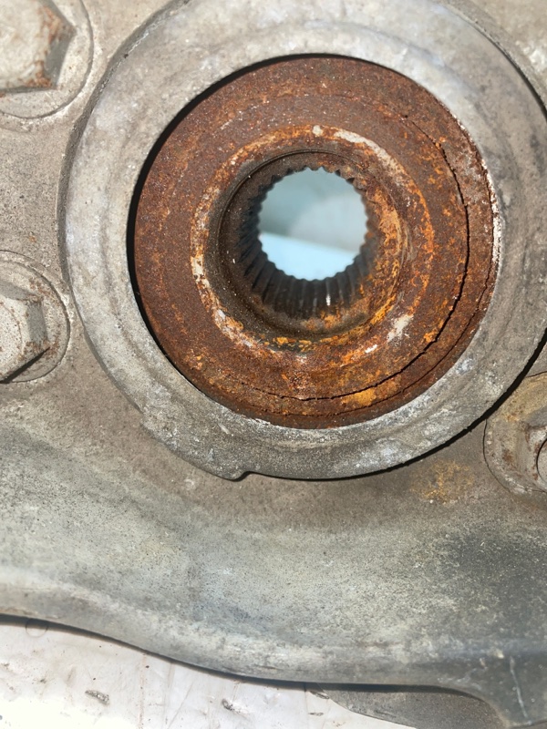 Кулак поворотный, 3000 рублей, Владимир