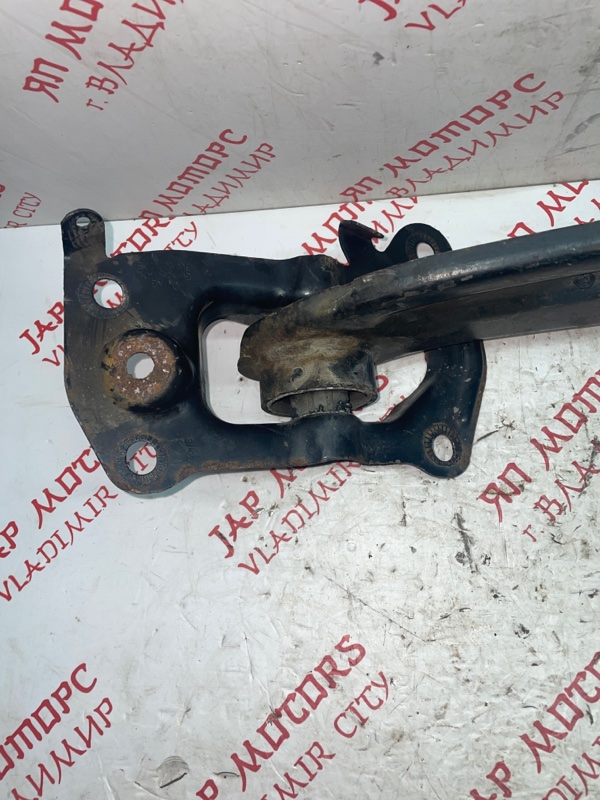Рычаг подвески нижний, 1500 рублей, Владимир