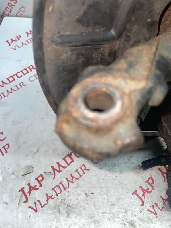 Кулак поворотный, 3000 рублей, Владимир