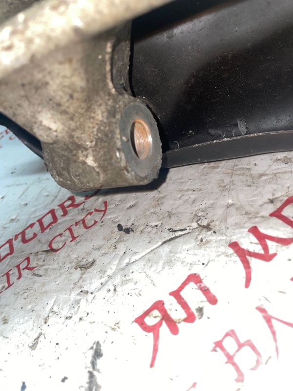 Кулак поворотный, 3000 рублей, Владимир