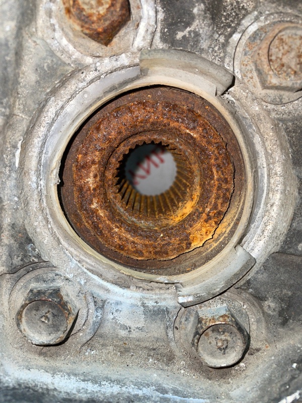 Кулак поворотный, 3000 рублей, Владимир