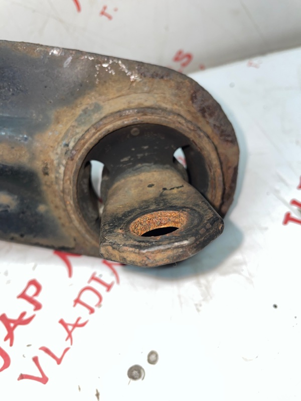 Рычаг подвески нижний, 2500 рублей, Владимир