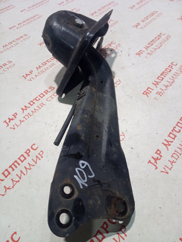 Рычаг подвески нижний, 1500 рублей, Владимир