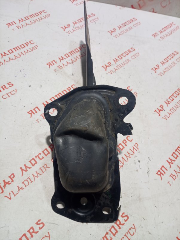 Рычаг подвески нижний, 1500 рублей, Владимир