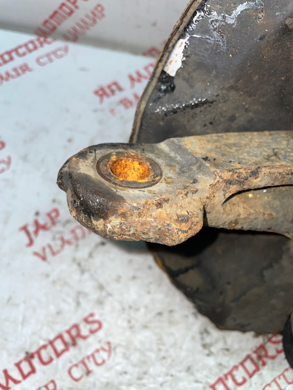 Кулак поворотный, 3000 рублей, Владимир