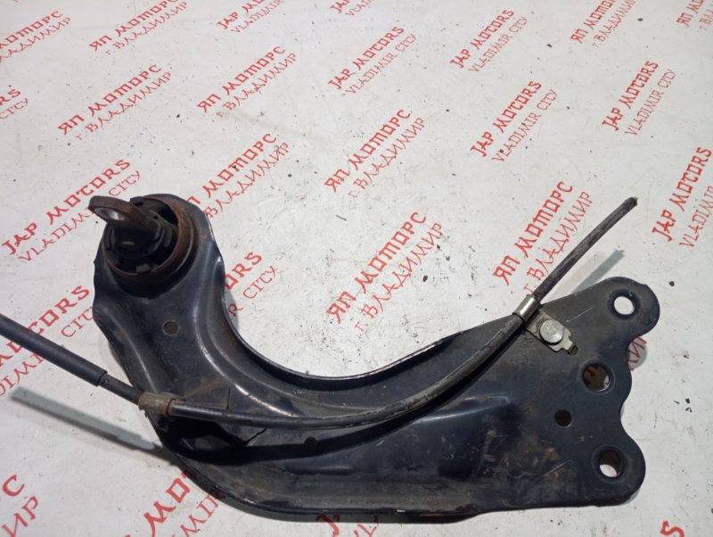 Рычаг подвески нижний, 2000 рублей, Владимир