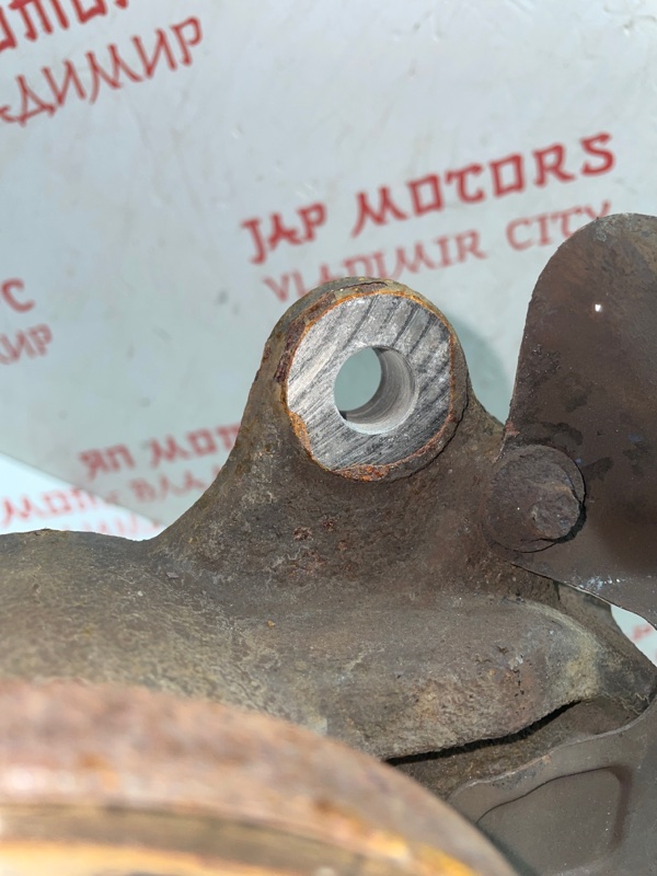 Кулак поворотный, 4500 рублей, Владимир