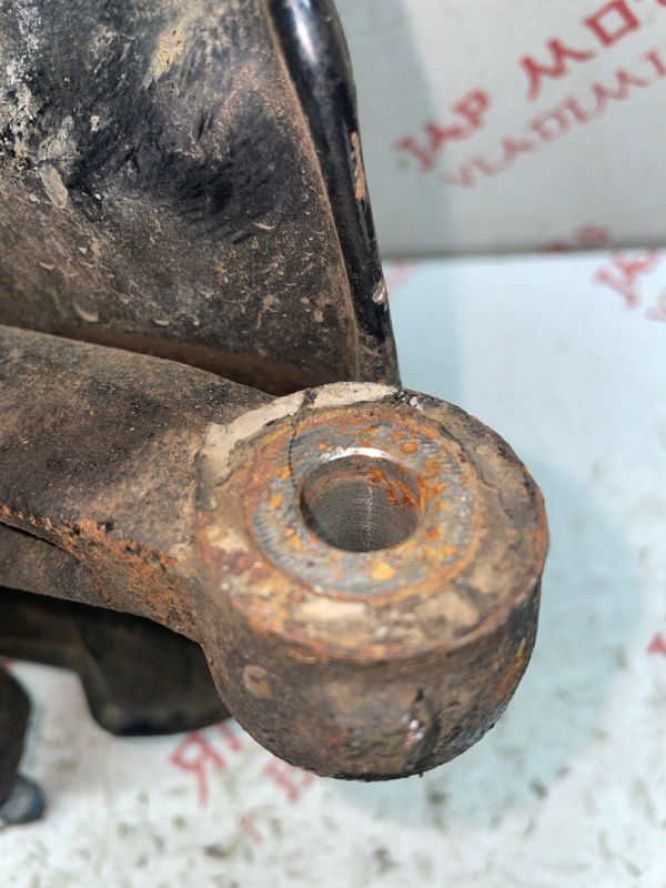 Кулак поворотный, 3500 рублей, Владимир