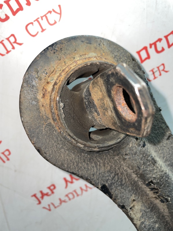 Кулак поворотный, 3000 рублей, Владимир