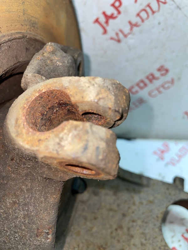 Кулак поворотный, 3000 рублей, Владимир