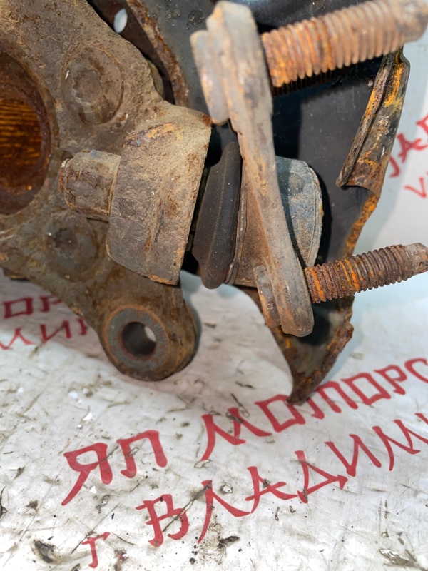 Кулак поворотный, 3000 рублей, Владимир