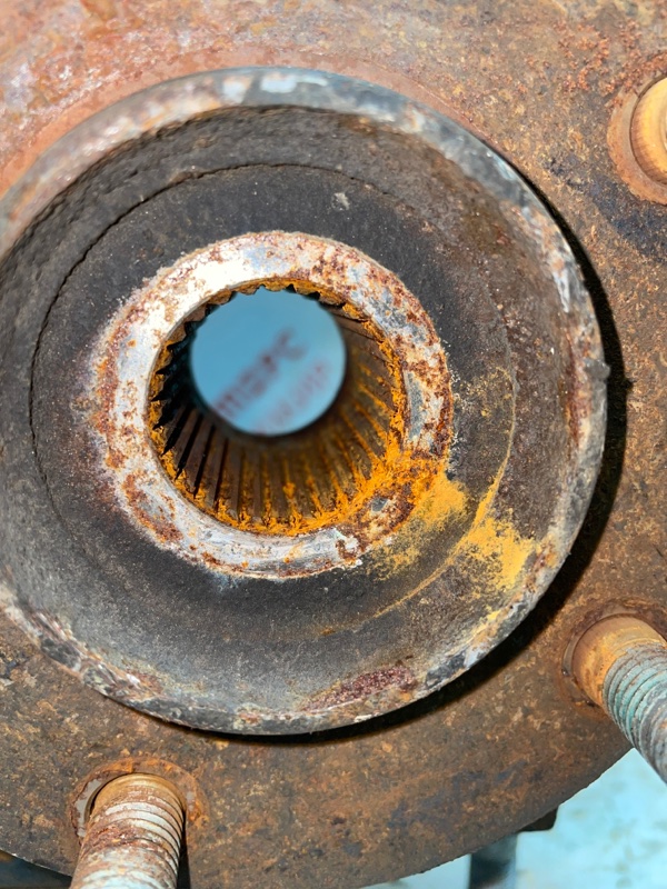 Кулак поворотный, 3000 рублей, Владимир