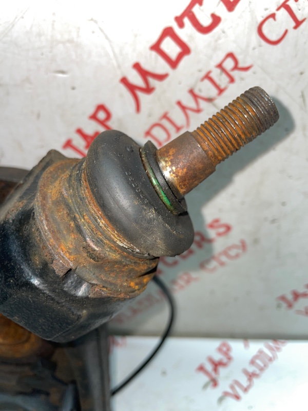 Кулак поворотный, 3000 рублей, Владимир