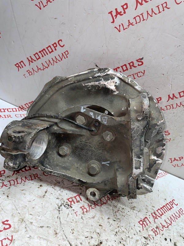 Кулак поворотный, 2000 рублей, Владимир