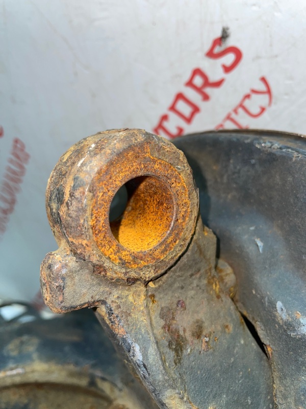 Кулак поворотный, 3500 рублей, Владимир