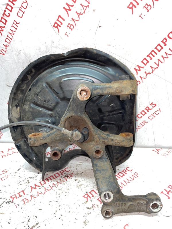 Кулак поворотный, 3500 рублей, Владимир