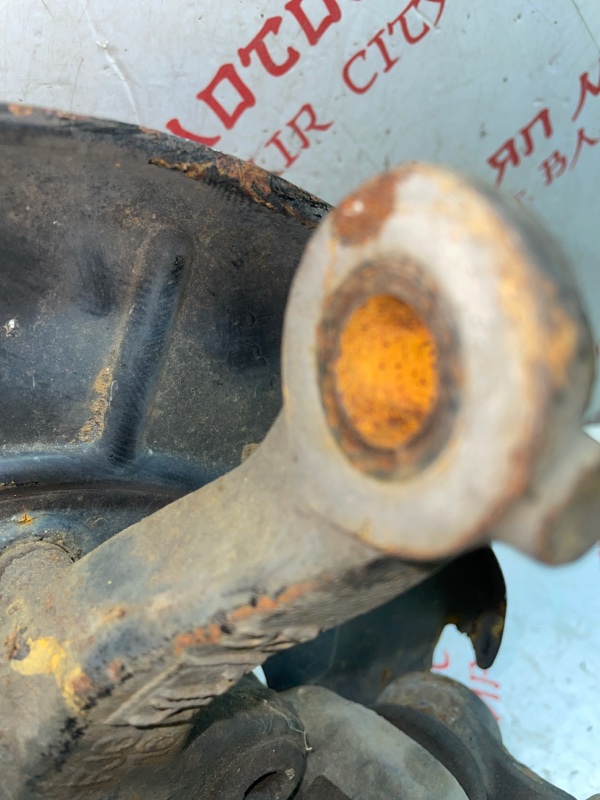 Кулак поворотный, 3500 рублей, Владимир