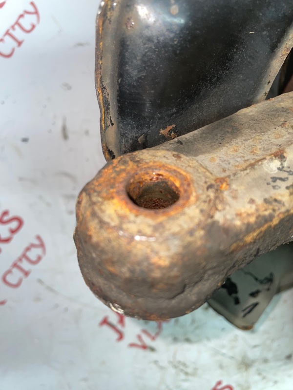 Кулак поворотный, 5500 рублей, Владимир