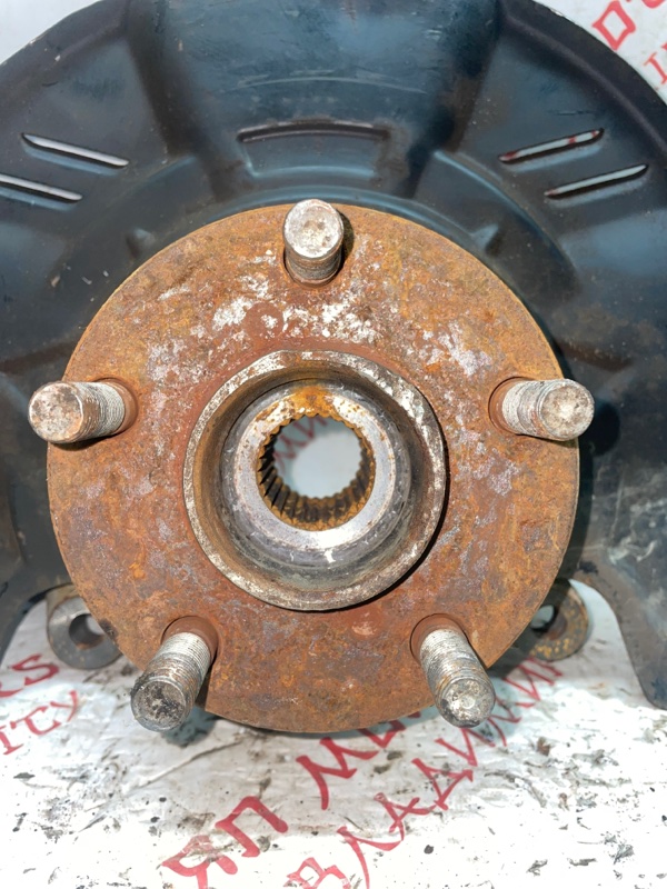 Кулак поворотный, 5000 рублей, Владимир