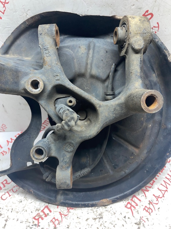 Кулак поворотный, 3500 рублей, Владимир