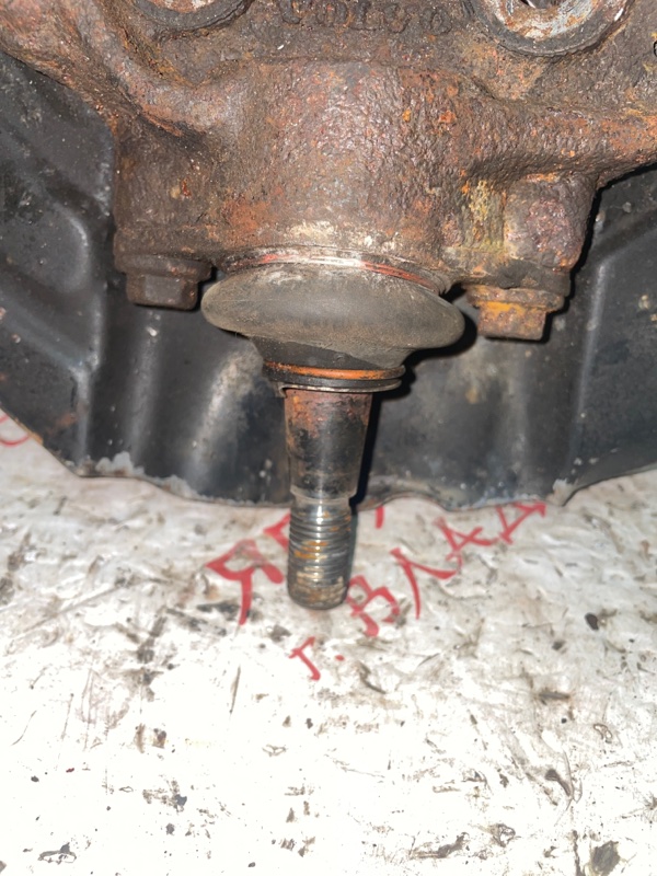 Кулак поворотный, 2500 рублей, Владимир