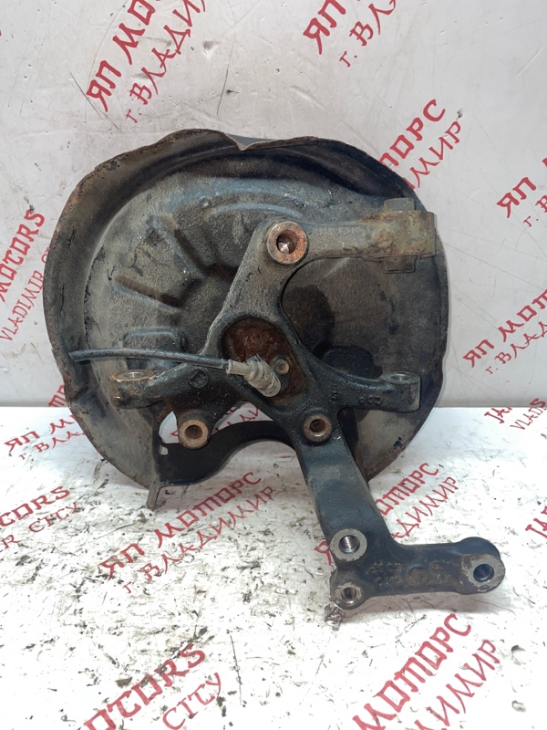 Кулак поворотный, 3500 рублей, Владимир