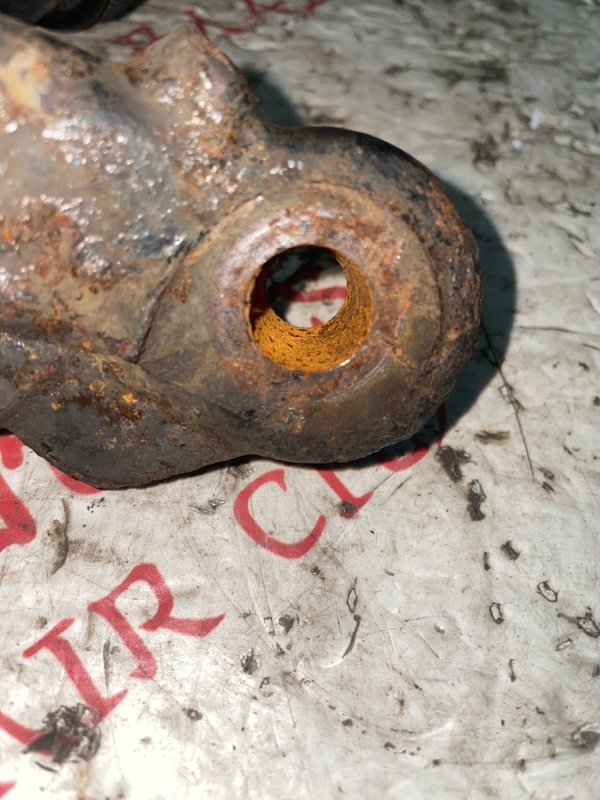 Кулак поворотный, 3000 рублей, Владимир