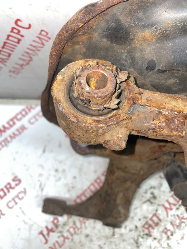 Кулак поворотный, 4000 рублей, Владимир