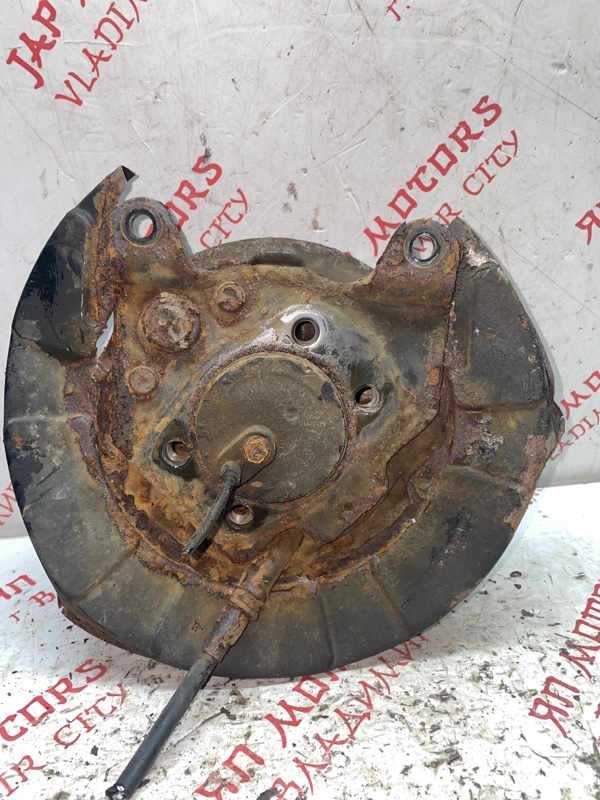 Кулак поворотный, 2000 рублей, Владимир