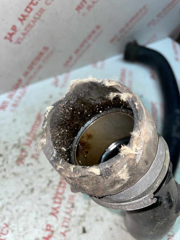 Патрубок интеркулера, 2000 рублей, Владимир