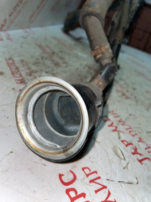 Горловина топливного бака, 3000 рублей, Владимир