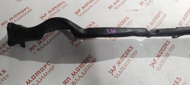 Усилитель бампера, 1000 рублей, Владимир