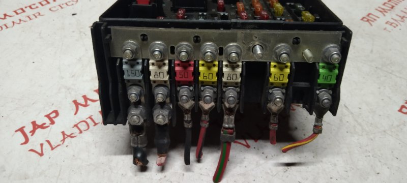 Блок предохранителей под капот, 2000 рублей, Владимир