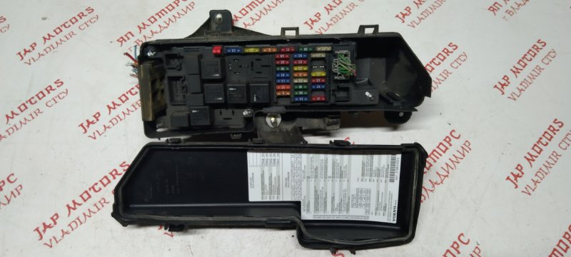 Блок предохранителей под капот, 2000 рублей, Владимир