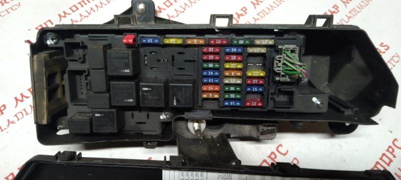 Блок предохранителей под капот, 2000 рублей, Владимир