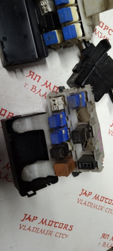 Блок предохранителей под капот, 1000 рублей, Владимир