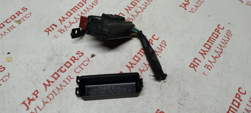 Блок предохранителей, 1000 рублей, Владимир