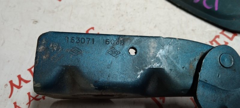 Петля капота, 1000 рублей, Владимир