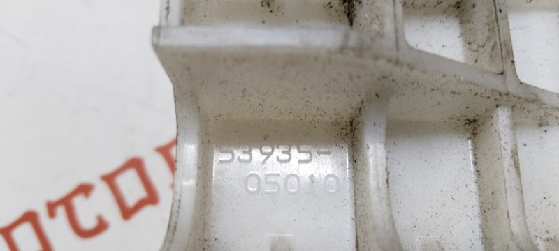 Крепление бампера, 1000 рублей, Владимир