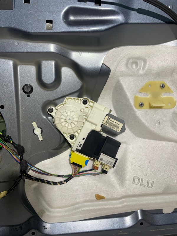 Дверь боковая, 9000 рублей, Владимир