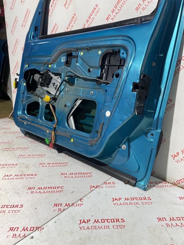 Дверь боковая, 10000 рублей, Владимир