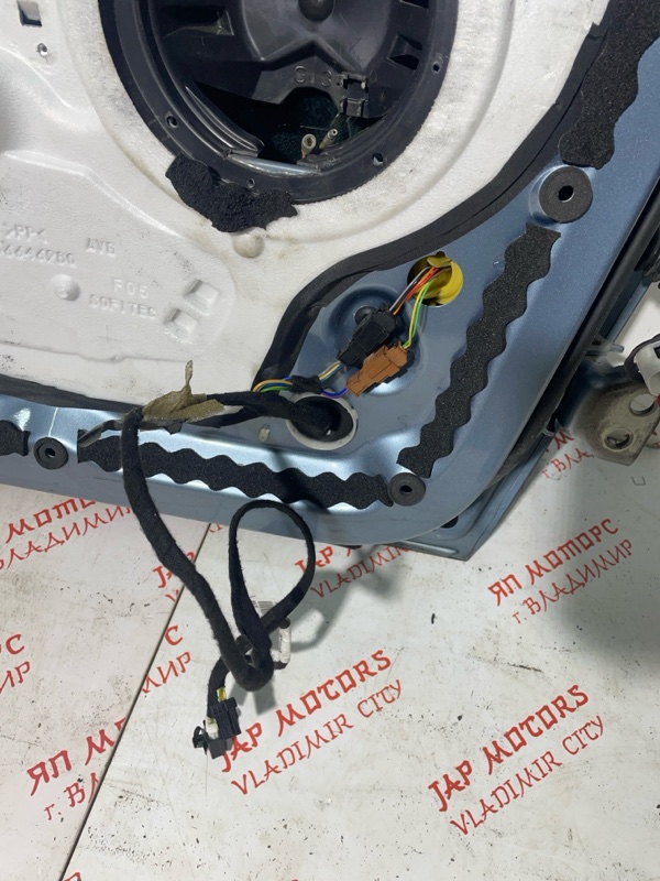 Дверь боковая, 12000 рублей, Владимир