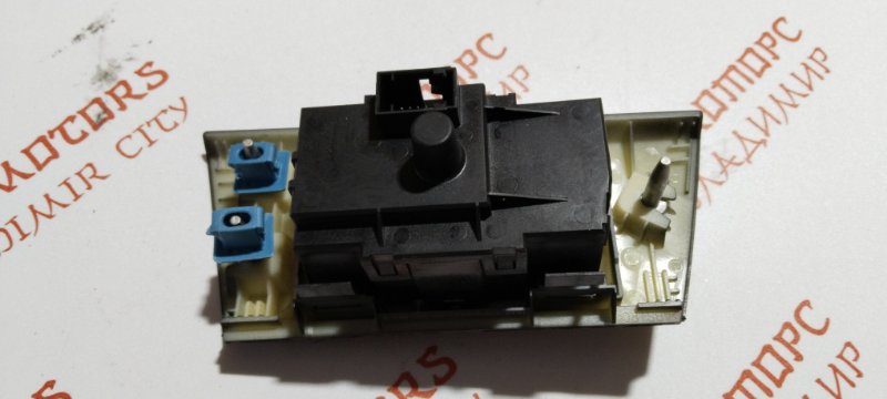 Переключатель света, 1500 рублей, Владимир