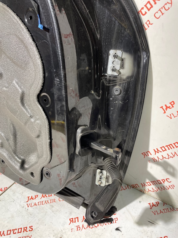 Дверь боковая, 23000 рублей, Владимир